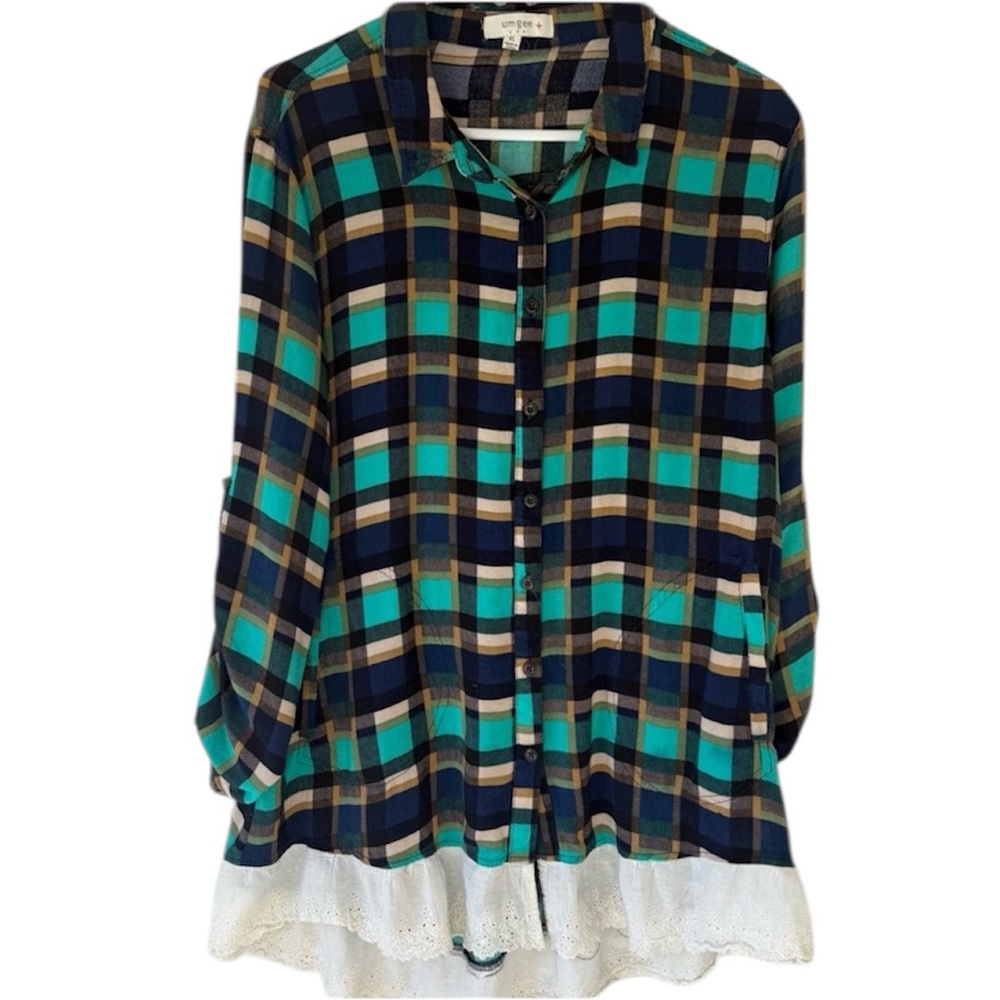 Umgee+ plaid longline tunic